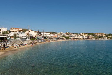 Agia Pelagia, Girit - Yunanistan - 26 Eylül 2023: Agia Pelagia, Girit, Yunanistan 'da güzel güneşli bir gün.