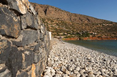 Yunanistan 'ın Girit, Plaka plajındaki Plaka plajında sabah ışığı.