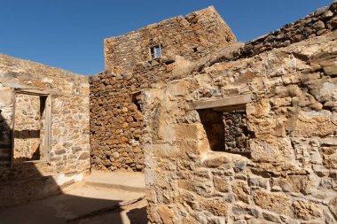 Spinalonga, Girit, Yunanistan 'daki harabeler.