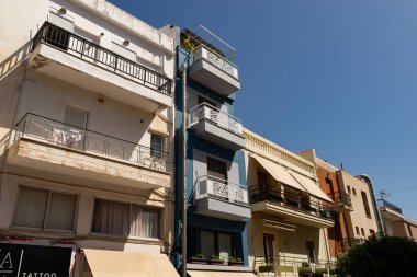 Agios Nikolaos, Girit - Yunanistan - 23 Eylül 2023: Yunanistan 'ın Girit kentindeki Agios Nikolaos şehir merkezi.