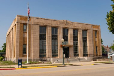 Morris, Illinois - ABD - 20 Haziran 2023: Morris, Illinois, ABD şehir merkezindeki Birleşik Devletler Postanesi.
