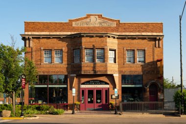 LaSalle, Illinois - ABD - 18 Haziran 2023: La Salle, Illinois şehir merkezindeki tarihi I ve M Kanalı Ziyaretçi Merkezi.