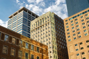 Minneapolis şehir merkezinde güzel bir yaz akşamında gökyüzü....