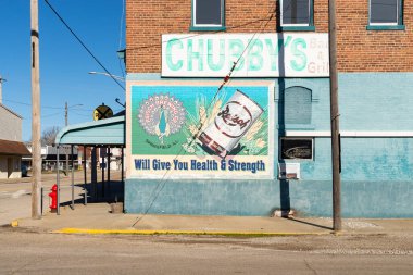 Atlanta, Illinois - Amerika Birleşik Devletleri - 22 Mart 2025: Atlanta, Illinois 'de şehir merkezi binası ve duvar resmi.