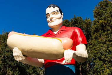 Atlanta, Illinois - ABD - 22 Mart 2025: The Bunyon Giant, ABD 'nin Illinois eyaletinin Atlanta şehrinde 66..