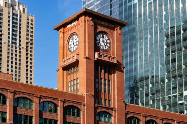 Chicago, Illinois - 6 Nisan 2025: Tarihi Reid Murdoch Binası, 1914 'te Chicago, Illinois, ABD' de inşa edildi..