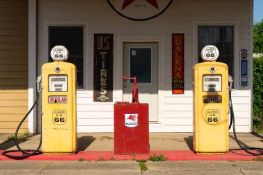 Williamsville, Illinois - ABD - 15 Mayıs 2025: Williamsville, Illinois, ABD 'deki Route 66' daki tarihi 