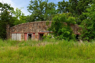 Gascozark, Missouri, ABD 'deki tarihi Route 66' daki Gascozark Cafe 'nin dışı..