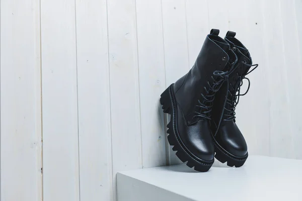 Fashionable Women Stylish Leather Boots Women Leather Boots Floor New — Stock Photo, Image