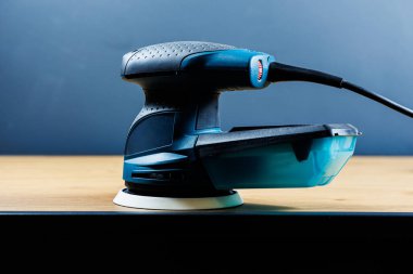 Power tools for construction work, tools for construction work