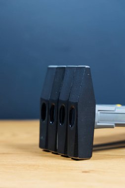 Usta inşaatçı için aletler. Metal çekiç seti.