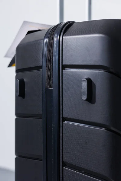 旅游用的黑色漂亮手提箱 优质黑色手提箱 — 图库照片