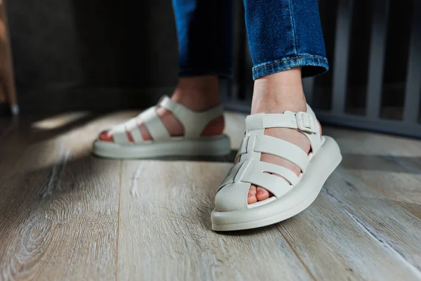 Slender Female Legs Beige Leather Sandals Heels Collection Women Summer — Stock Photo, Image