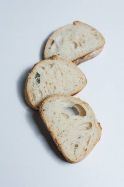 Lezzetli tam tahıllı ekmek. Taze ekmek yap. Ev yapımı pişirme..