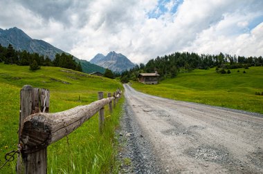 Valtellina Alplerinde Alp yolu