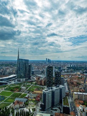 Lombardia Sarayı 'ndan Milan' ın silüeti