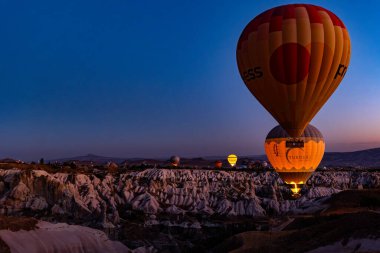09/24/2025 The balloon tour in Cappadocia is one of the main attractions of Turkey. In every season of the year people from allover the world comes to visit the historical site viewing the sunrise from the balloons, a unique experience
