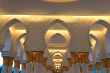 Şeyh Zayed Büyük Cami