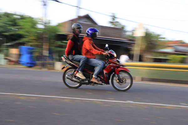 Motorcykelförare Väg Thailand — Stockfoto