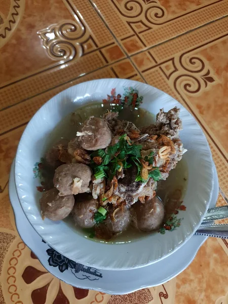 Serving Balungan Soup Meatballs Ready Eat — Stock Photo, Image