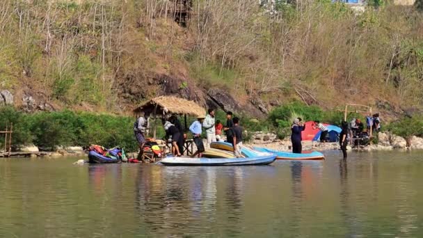 Yogyakarta Bantul Agosto 2023 Giocare Acqua Con Una Canoa Acqua — Video Stock