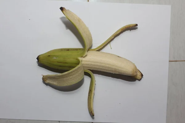 Plátano Sobre Fondo Blanco — Foto de Stock