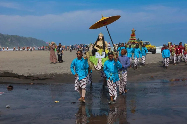 Parang Tritis Beach Yogyakarta Juni 2022 Jährliches Fest Des Meeresopfers — Stockfoto