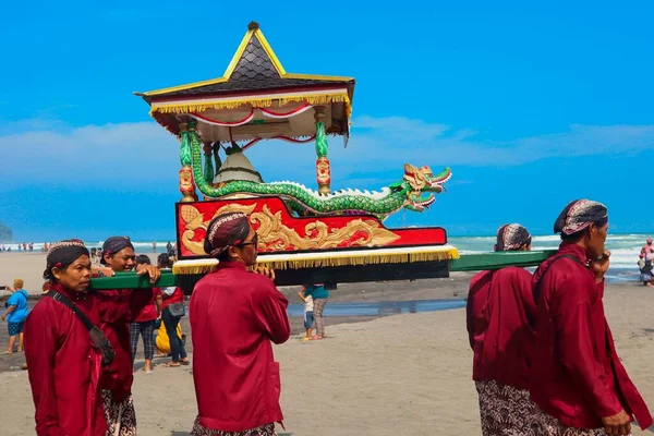 Parang Tritis Beach Yogyakarta Juni 2022 Jährliches Fest Des Meeresopfers — Stockfoto