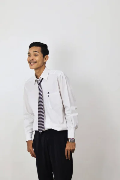 Junger Asiatischer Geschäftsmann Weißen Hemd Vor Weißem Hintergrund — Stockfoto