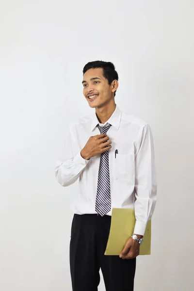 Junger Gutaussehender Geschäftsmann Mit Einem Ordner Auf Weißem Hintergrund — Stockfoto