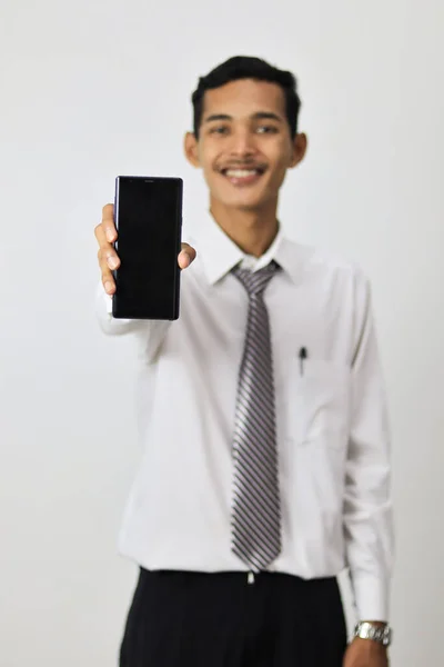 Joven Hombre Negocios Usando Smartphone — Foto de Stock