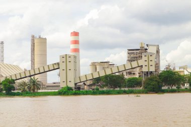 Palembang, Güney Sumatera / Endonezya: Pusri gübre Fabrikası