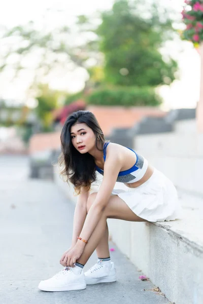 Portrait Beautiful Athletic Young Asian Woman Fashionable Sportswear Standing Having — Stok fotoğraf