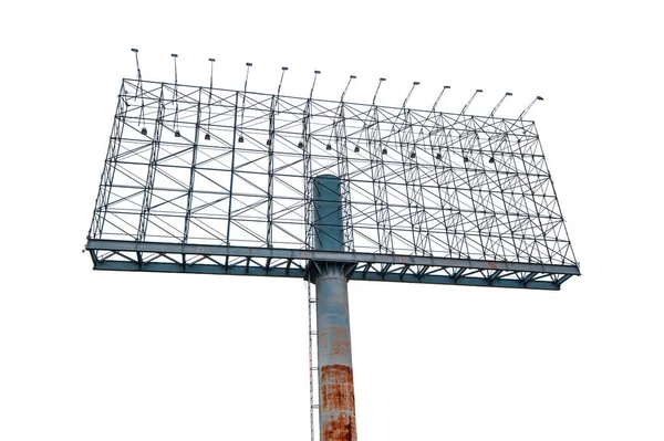 スポットライトの産業およびビジネス概念 大きい屋外広告の構造 掲示板が付いている空白の構造の印の鋼鉄構造 — ストック写真