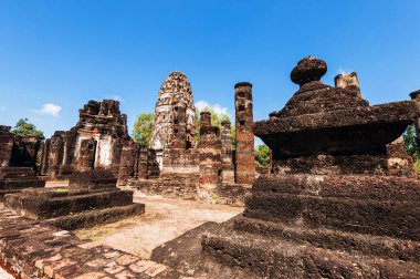 Kültürel Simgeler: Tarihi Zümrüt Antik Şehir Tayland 'ın Sukhothai eyaletinde antik bir medeniyettir..