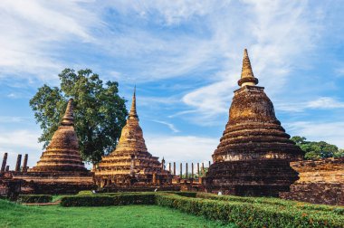 Kültürel Simgeler: Tarihi Zümrüt Antik Şehir Tayland 'ın Sukhothai eyaletinde antik bir medeniyettir..