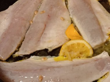 Lezzetli bir yemeğin kapağı.