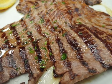 Sebzeli ızgara biftek