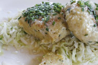 Lezzetli Asya yemeklerinin yakın görüntüsü