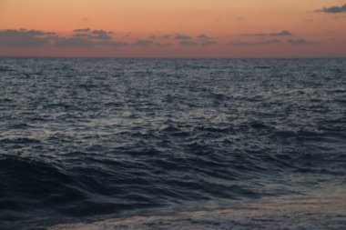 Denizde gün batımı