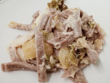 Lezzetli Asya yemeklerinin yakın görüntüsü