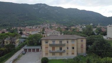 Dağların güzel manzarası