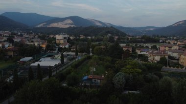 Sabahın en ünlü kasabasının adasının havadan görünüşü.