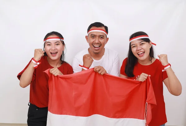 Grupo Pessoas Multirraciais Que Celebram Dia Independência Indonésia Isolado Sobre — Fotografia de Stock