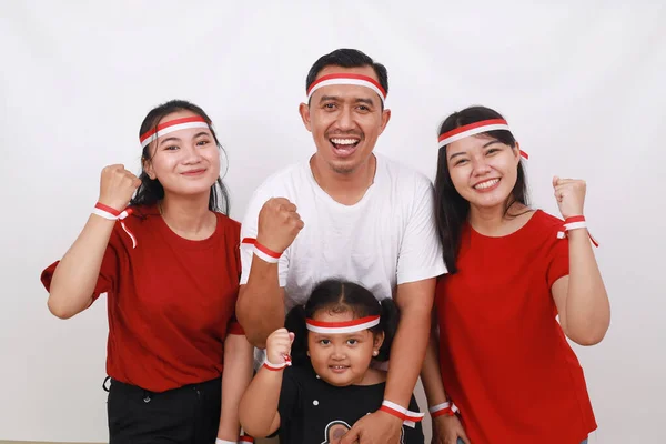 Grupo Personas Multirraciales Celebrando Día Independencia Indonesia Aislado Sobre Fondo — Foto de Stock