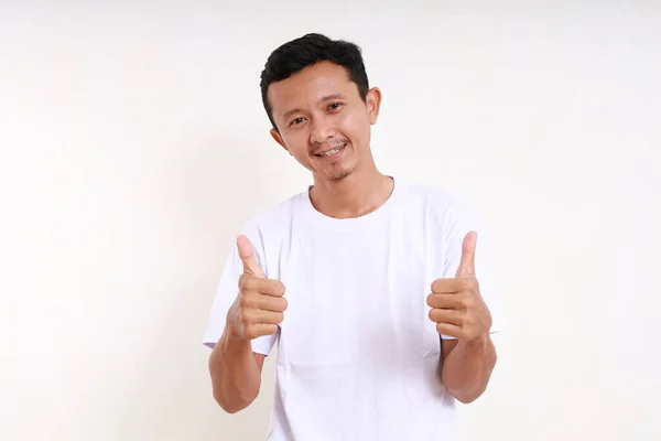 Asian Funny Man Standing While Showing Thumbs Isolated White Background — Stock Photo, Image