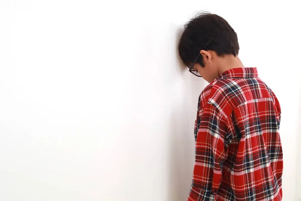 Anak Asia Yang Tertekan Menderita Bullying Terisolasi Atas Putih — Stok Foto