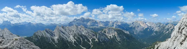 stock image Beautiful mountain panorama in the Italian Dolomites. Dolomites, Italy