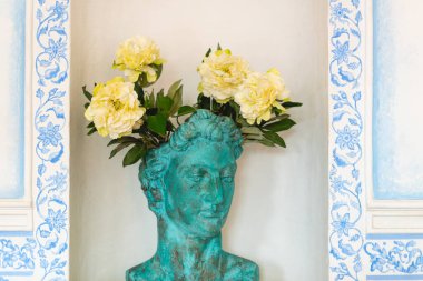 Pea de Bernal Meksika kasabasındaki sokakların detayları