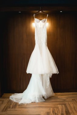 Gelinlik ya da gelinlik, gelinin düğün töreninde giydiği elbisedir..